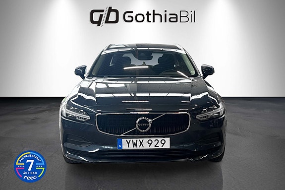 Volvo V90 2 of 22