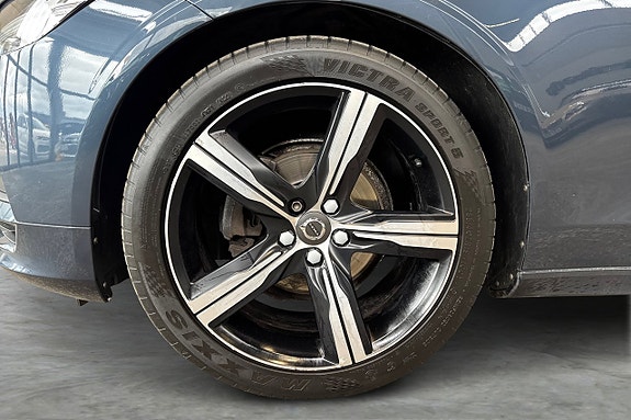 Volvo V90 9 of 22