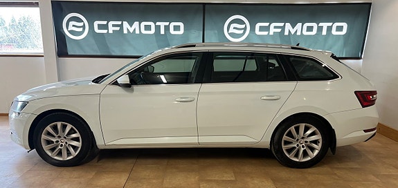 Skoda Superb 3 of 5