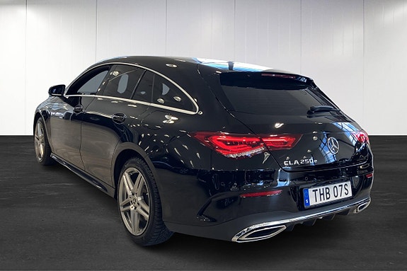 Mercedes-Benz CLA250 e 3 of 5