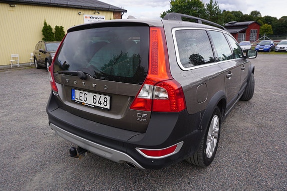 Volvo XC70 3 of 7