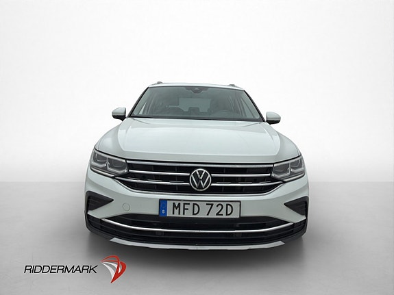Volkswagen Tiguan 2 of 5