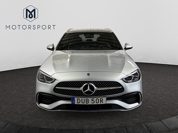 Mercedes-Benz C200 11 of 25