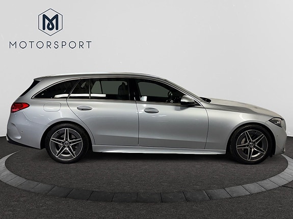 Mercedes-Benz C200 10 of 25