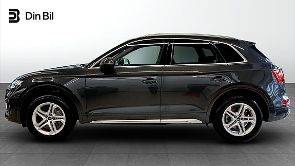 Audi Q5 2 of 5