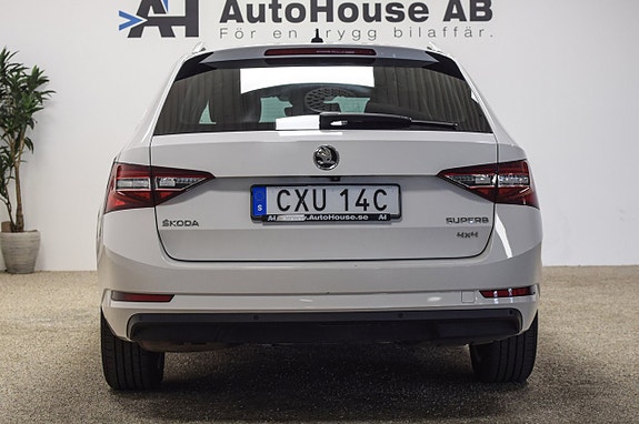 Skoda Superb 5 of 5