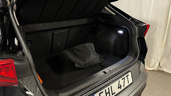Cupra Formentor e-HYBRID 7 of 24