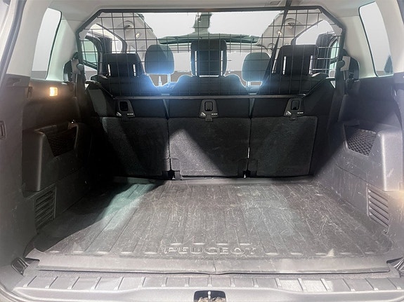 Peugeot 5008 15 of 15