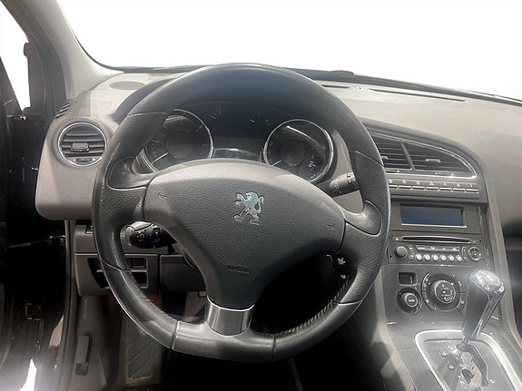 Peugeot 5008 6 of 15