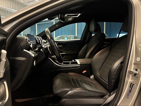 Mercedes-Benz C300 16 of 29