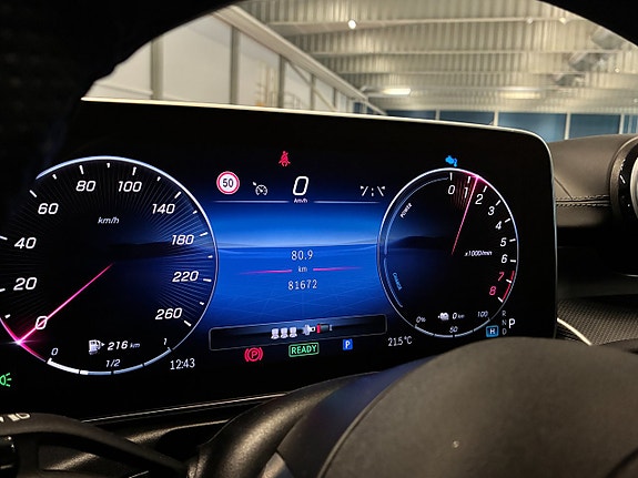Mercedes-Benz C300 23 of 29