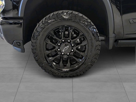 Chevrolet Silverado 2500 6 of 18