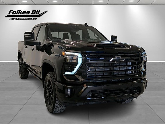 Chevrolet Silverado 2500 3 of 5