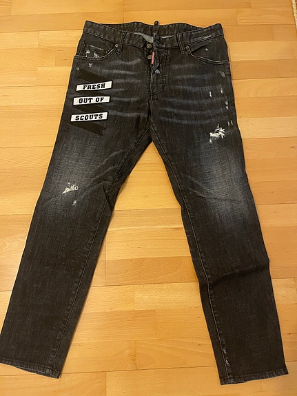 Product image 1 of 2