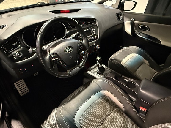Kia Ceed 5 of 5