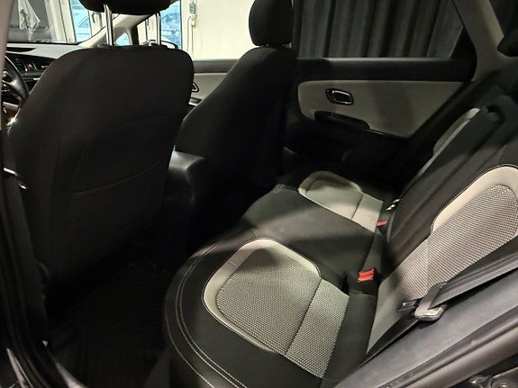 Kia Ceed 7 of 17