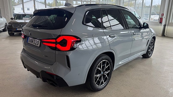 BMW X3 2 of 5