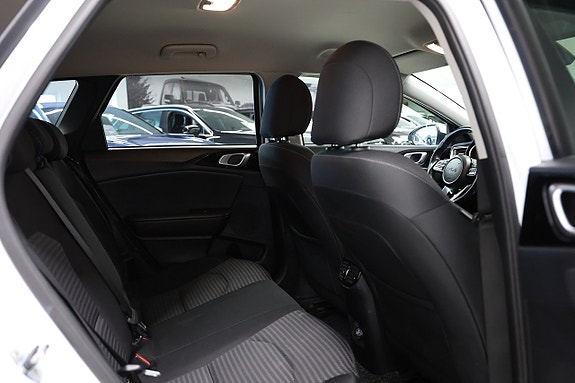 Kia Ceed 11 of 18