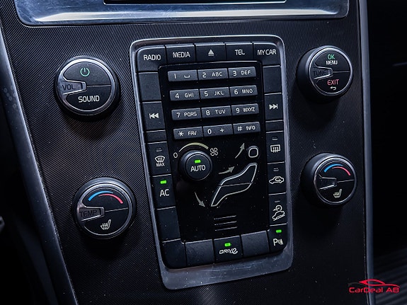 Volvo XC60 23 of 26