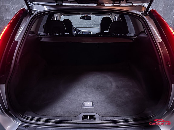 Volvo XC60 17 of 26