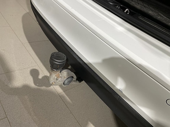 Volvo V60 8 of 19