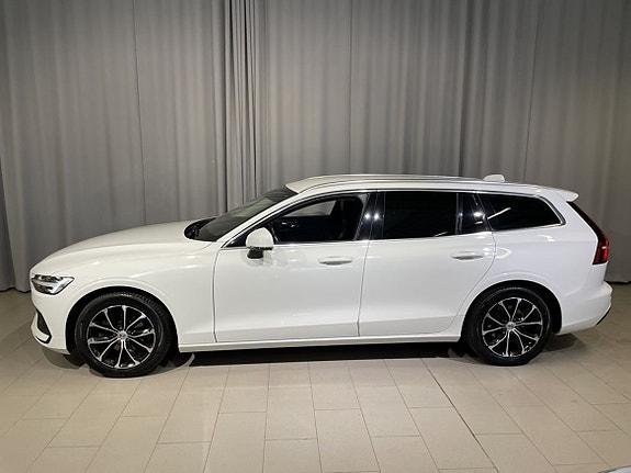Volvo V60 2 of 19