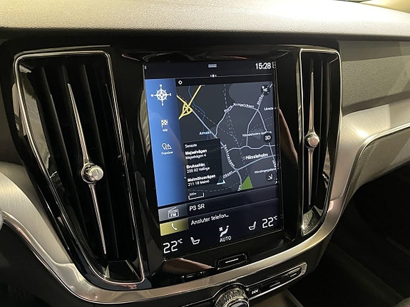 Volvo V60 16 of 19