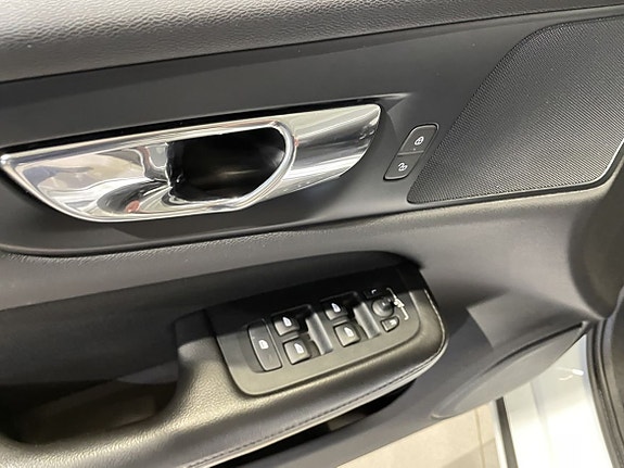 Volvo V60 19 of 19