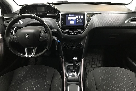 Peugeot 2008 12 of 25
