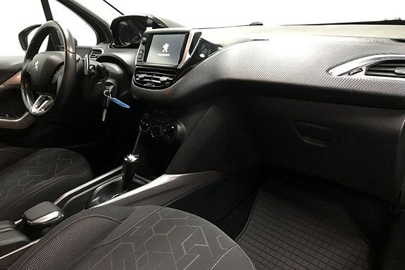 Peugeot 2008 15 of 25