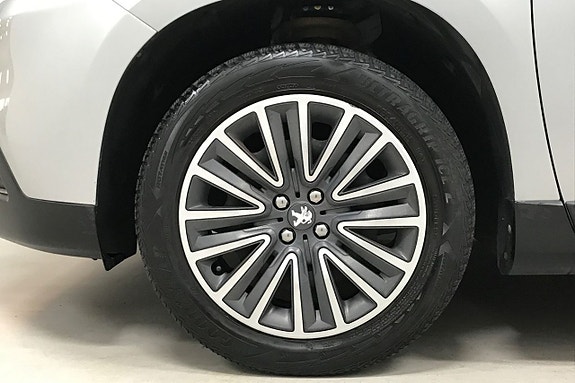 Peugeot 2008 11 of 25