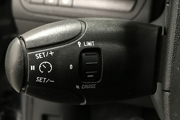 Peugeot 2008 23 of 25