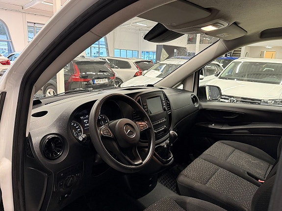 Mercedes-Benz Vito 110 11 of 17