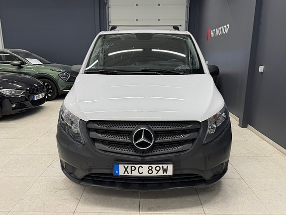 Mercedes-Benz Vito 110 2 of 5