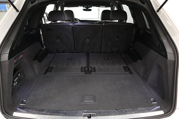 Audi Q7 17 of 28