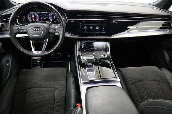 Audi Q7 9 of 28