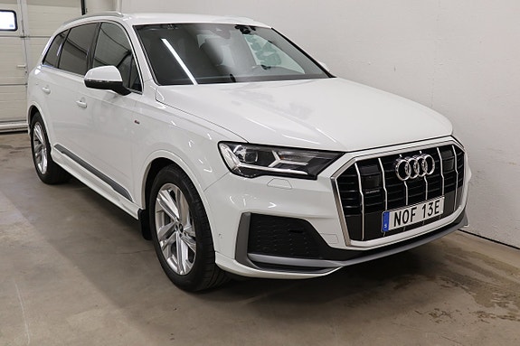 Audi Q7 6 of 28