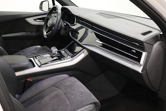 Audi Q7 10 of 28
