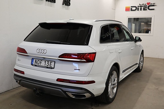 Audi Q7 5 of 5