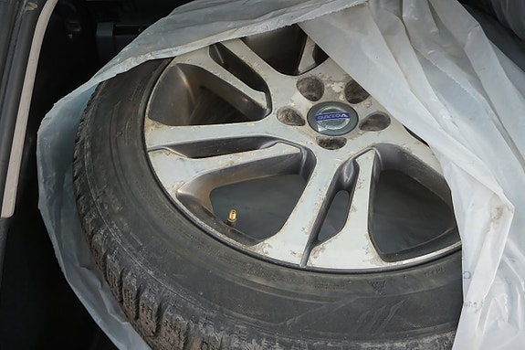 Volvo V60 7 of 8