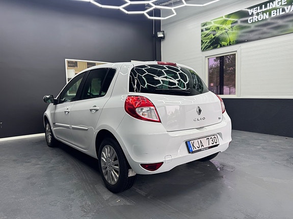 Renault Clio 3 of 8