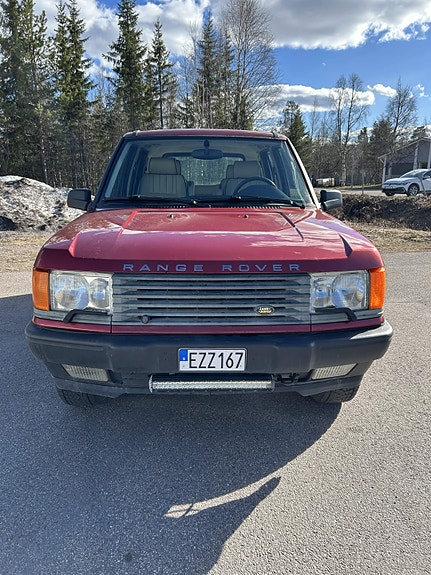 Land Rover Range Rover 2 of 5