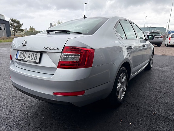 Skoda Octavia 6 of 30