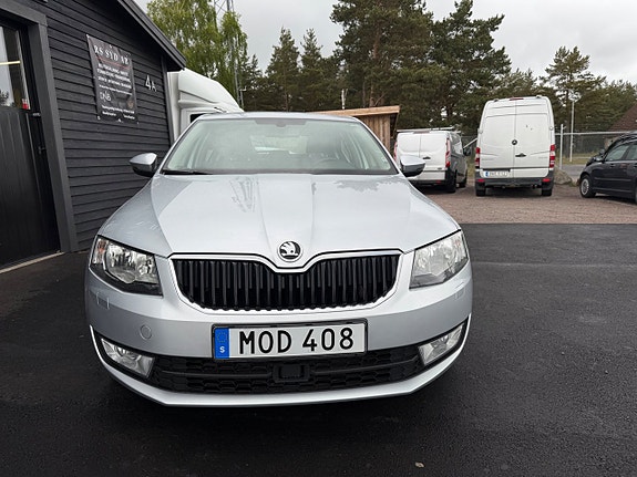 Skoda Octavia 12 of 30