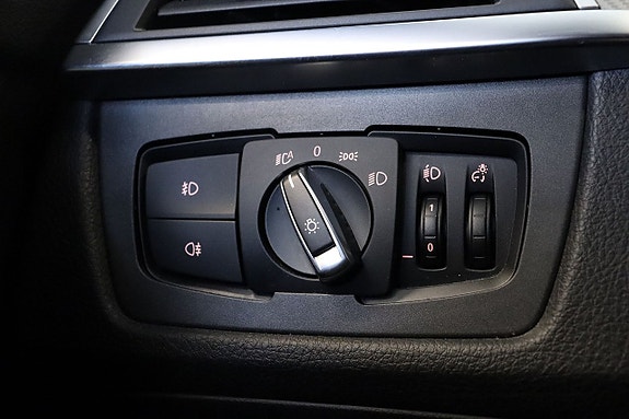 BMW 320d 17 of 24