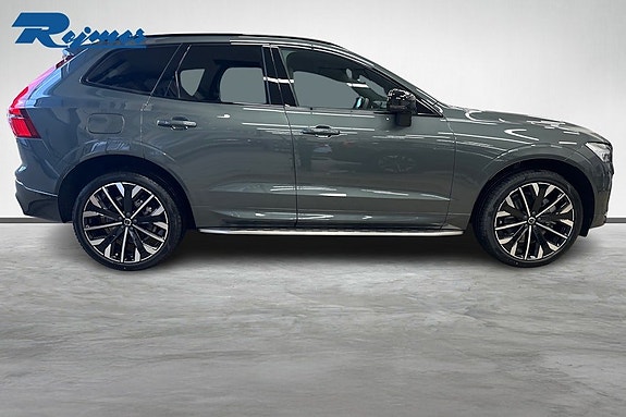 Volvo XC60 27 of 27