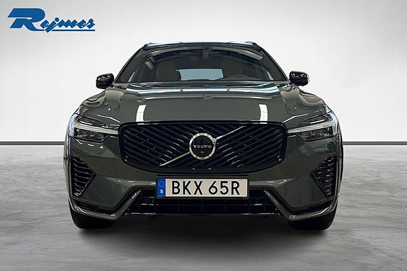 Volvo XC60 4 of 27