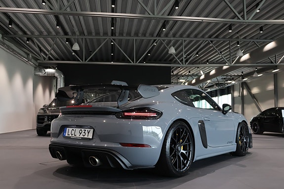 Porsche 718 5 of 5