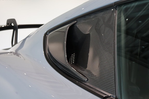 Porsche 718 16 of 26