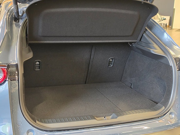 Mazda CX-30 16 of 17